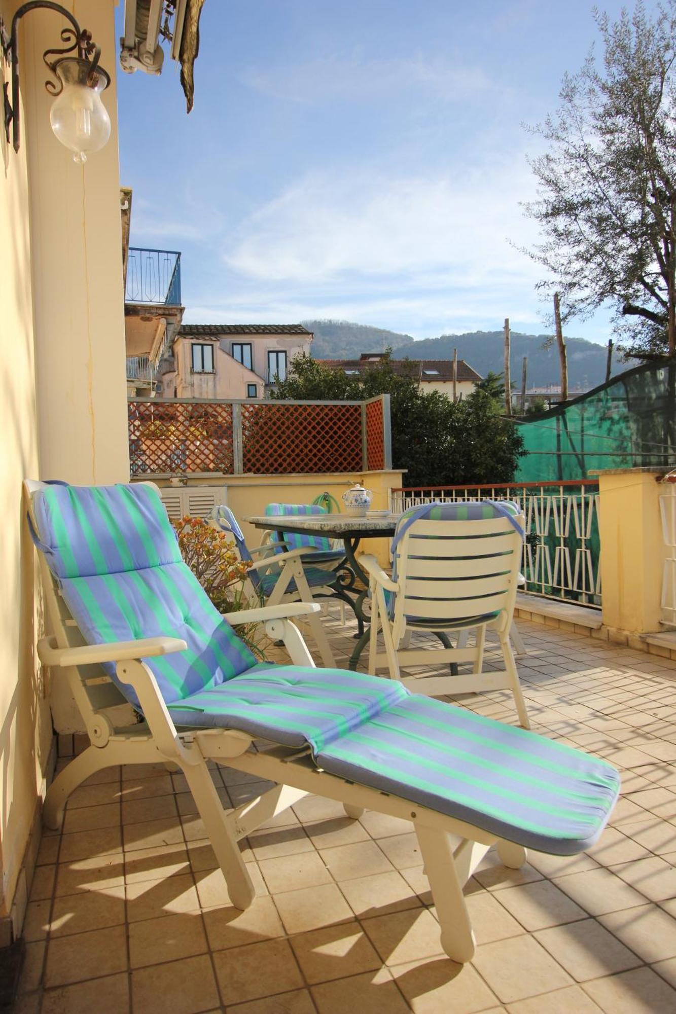 Domus Marziale Apartment Sorrento Ngoại thất bức ảnh
